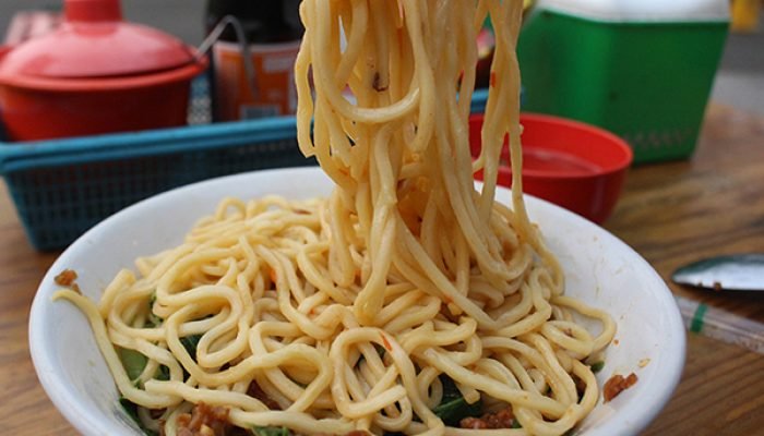I Love You, Semangkuk Mie Ayam yang Menjaga Kenangan Cikupa
