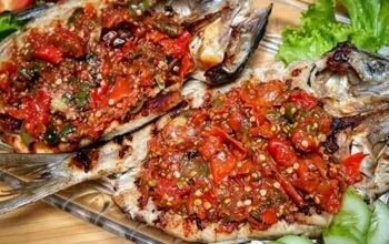 Warung Jati, Pecak Tangerang yang Bikin Makan Siang Ketagihan