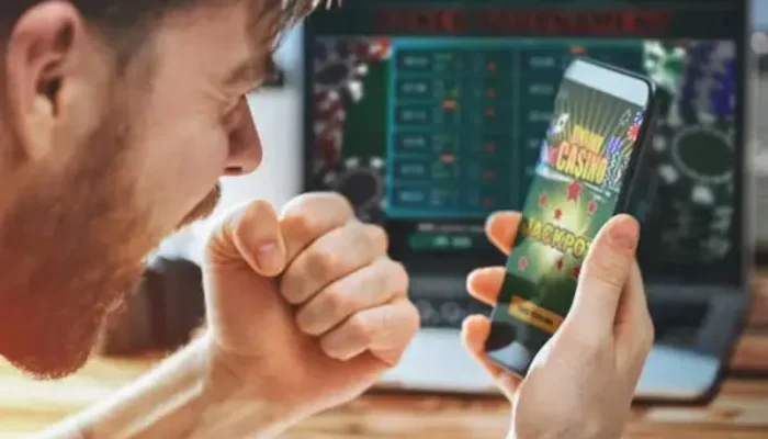 Waspadai Efek Judi Online Bagi Kesehatan Mental Masyarakat