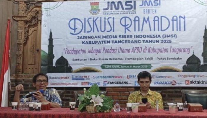 Bahas “Booknesia: Wartawan Harus Punya Karya dan Itu Menjadi Etalase