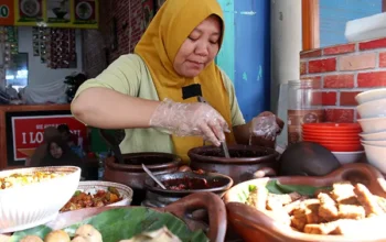 Menu Gudeg dan Masakan Jawa di Kedai Solo City Market CitraRaya