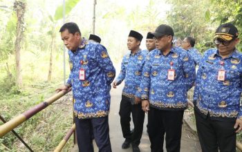 Jebatan baja di Legok