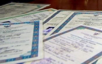 Penahanan Ijazah Eks Karyawan