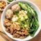 Mie Ayam Pangsit Pak Moto, “Jos Gobyos” dari Kebon Nanas