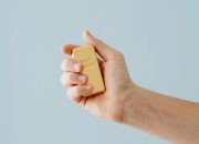 Investasi Emas: Self Reward untuk Finansial yang Lebih Aman di Masa Depan