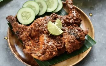 Top Markotop! Kudapan Ayam Taliwang Hadir di Petals Taman Rasa