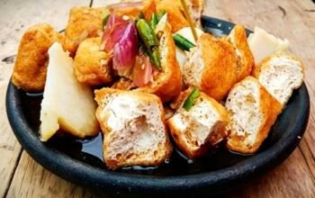 Tahu Gejrot Cirebon Bikin Perut Susah Diajak Pulang