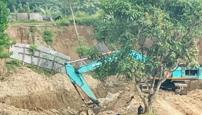 Sudah Ditutup Polisi, Galian C di Panongan Kembali Beroperasi