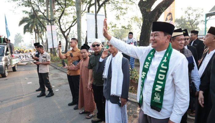 Ribuan Warga Semarakan Pawai Ta’aruf 1 Muharam di Citra Raya
