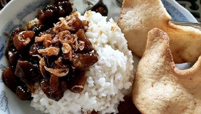 Nasi Jagal, Jejak Perantau yang Menanak Sejarah dari Rumah Potong Hewan
