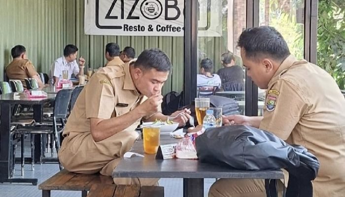 Ups! Jam Dinas ASN Masih Betah Nongkrong di Kafe Kawasan Puspemkab Tangerang