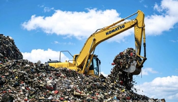 Mengubur Kebiasaan Lama, Menyelamatkan Masa Depan Bantargebang