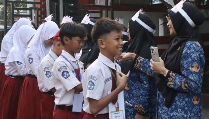 Hari Pertama Tanpa Rasa Takut, Joko Pramono: Sekolah adalah Rumah Kedua
