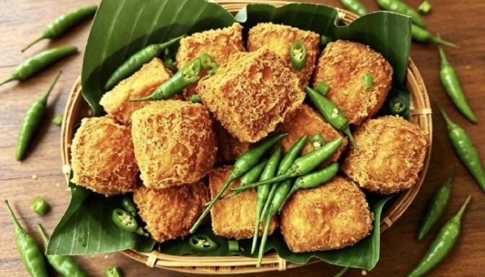 Jejak Renyah dari Sumedang: Sebongkah Tahu yang Menaklukkan Nusantara
