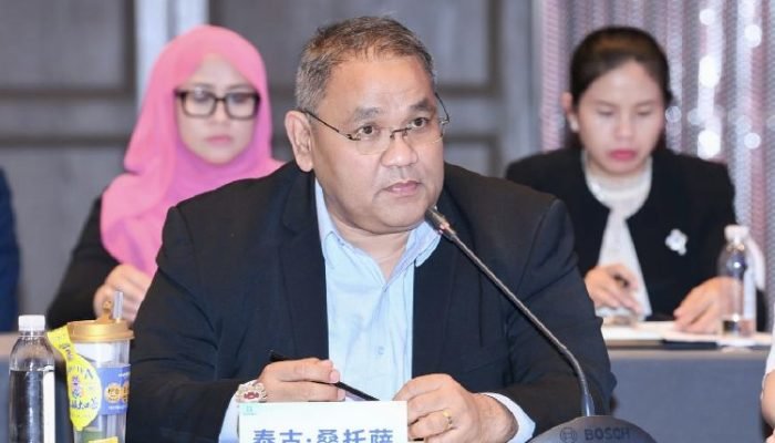 Di Kunming, Teguh Santosa Mengingatkan: AI Jangan Sampai Menelan Suara Asia