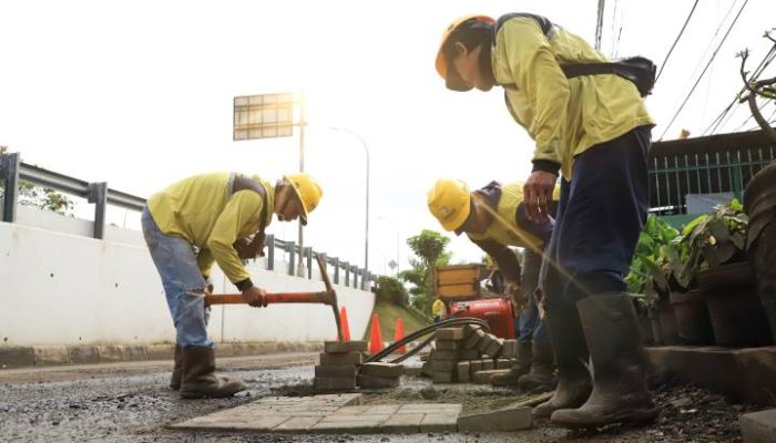 Pemkot Tangerang Genjot Perbaikan Jalan di Sejumlah Titik