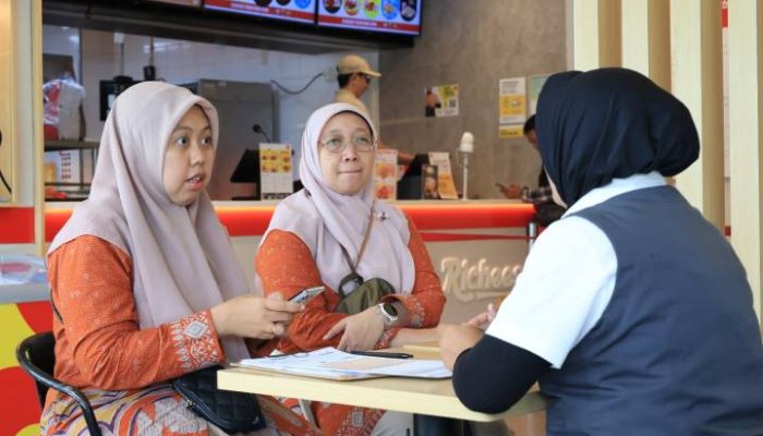 Petugas BPS, Menyisir Ribuan Tenant Demi Memotret Ekonomi Kota