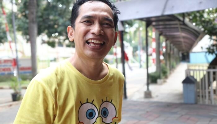 Ade Kurniawan: Suara di Balik SpongeBob yang Tak Pernah Berhenti Berkarya
