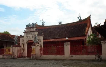 Kelenteng Tertua di Jawa dan Jejak Tionghoa yang Tersisa di Lasem