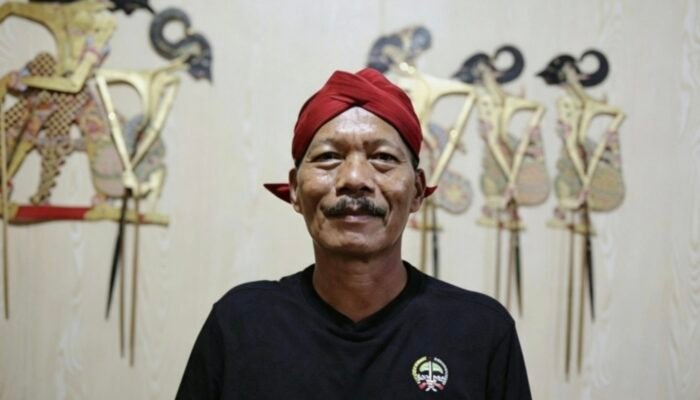 Ketika Gamelan Menolak Diam: Mbah Warsito dan Perjuangan Merawat Budaya