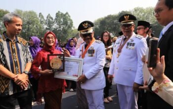 Enam Perusahaan di Kota Tangerang Raih Penghargaan Produktivitas