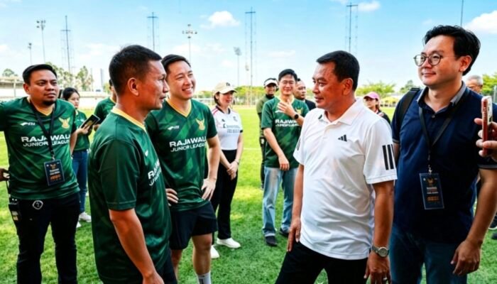Dari Lapangan Kelapa Dua, Mimpi Pesepak Bola Cilik Mulai Digulirkan