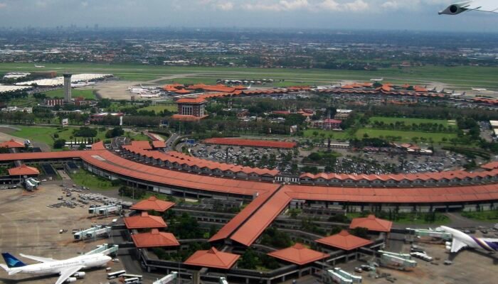Cuaca Bandara Soekarno-Hatta Berawal Kabur, Berangsur Cerah