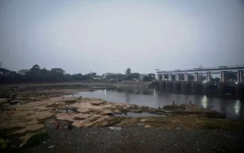 BMKG Pasang Peringatan Kekeringan, Jawa Berubah Merah
