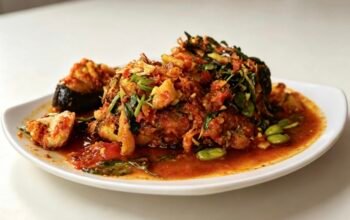 Pesmol Tenggiri, Jurus Sedap Warung Nur Jamilah di City Market CitraRaya