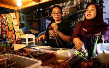 Malam Minggu di Cikupa: Menjemput Suasana Jogja di Pinggir Jalan Serang