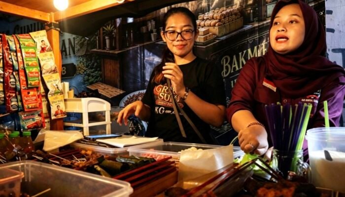 Malam Minggu di Cikupa: Menjemput Suasana Jogja di Pinggir Jalan Serang