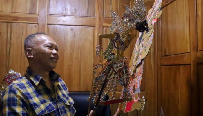 Pakde Kardiyo: Belajar dari Pengalaman, Hidup Itu “Nyelengi” Kebaikan