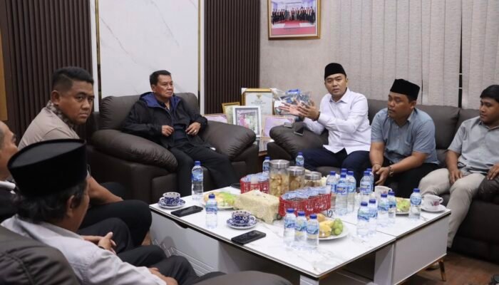 Rajeg Memanas di Media Sosial, Polisi Memilih Jalan Dialog