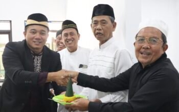 Bangun TK Plus, Masjid At-Taqwa Mekar Asri 2 Mengandalkan Gotong Royong