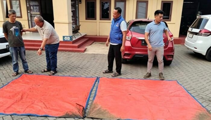 Tim SAR Temukan Terpal dan Galon, Polisi: Bukan Milik Rombongan Jurnalis