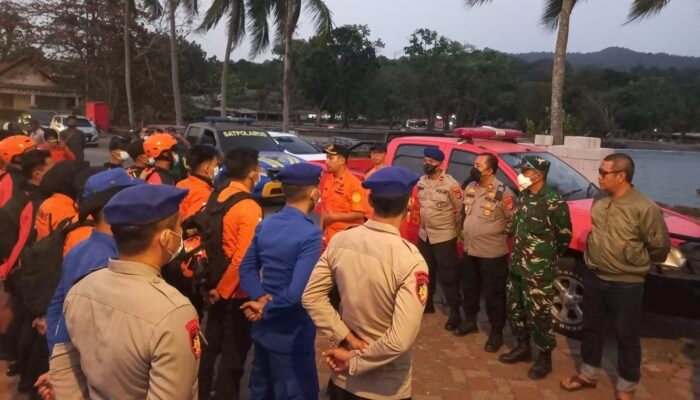 Rombongan Jurnalis Hilang di Selat Sunda Belum Ditemukan, Pencarian Diperluas