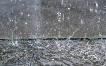 Hujan Ringan Mengintai Tangerang Raya, Tangsel Berpotensi Hujan Sedang Sabtu