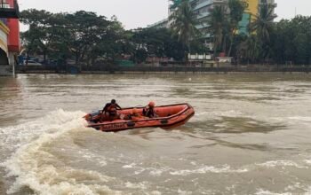 Pria Diduga Tenggelam di Sungai Cisadane, Tim SAR Sisir hingga 2 Kilometer
