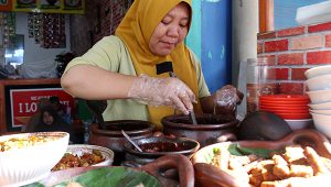 Kuliner Gudeg dan Masakan Jawa di Kedai Solo City Market