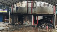 10 Ruko di Gelam Jaya Pasa Kemis Ludes Terbakar