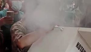 Fenomena Kotak Suara Keluar Asap, Begini Kata Spiritual