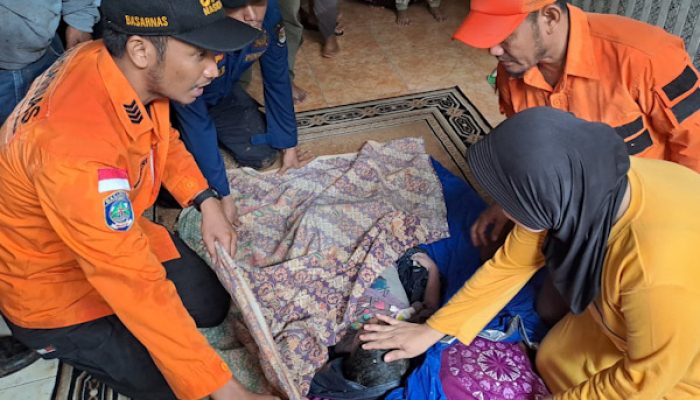 Jasad Balita Tenggelam di Kali Cirarab Ditemukan, Sang Ayah dalam Pencarian