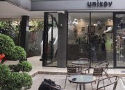 Unikov Cafe, Tempat Nongkrong dengan Konsep Rumah Minimalis