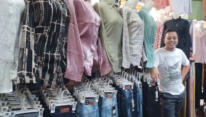 Pedangan di Pasar Curug Mengeluh, Jangankan Untung Buat Makan Saja Sulit
