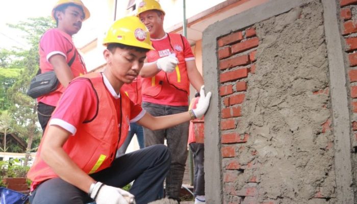 Semen Merah Putih Gelar Pelatihan Kompetensi dan Sertifikasi Tenaga Kerja Konstruksi